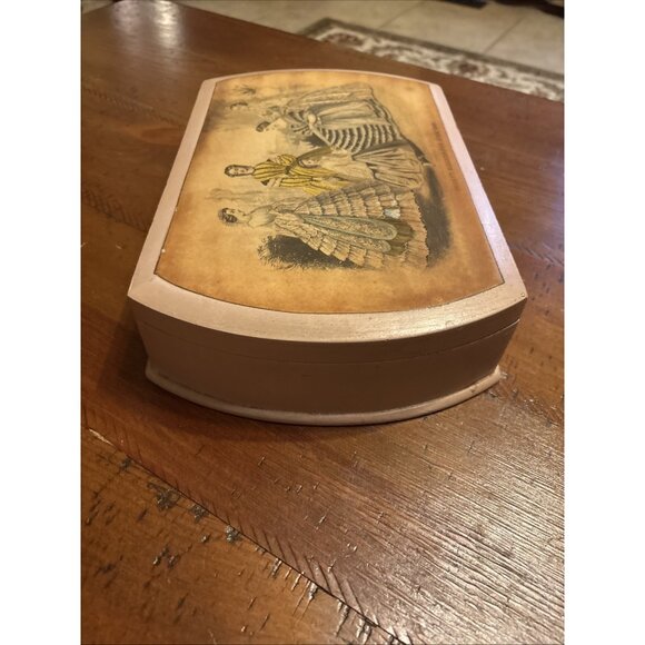 Vintage 1920’s Jewelry Box Wood Godey’s Fashion Label Opens To Vanity Mirror - Picture 5 of 11